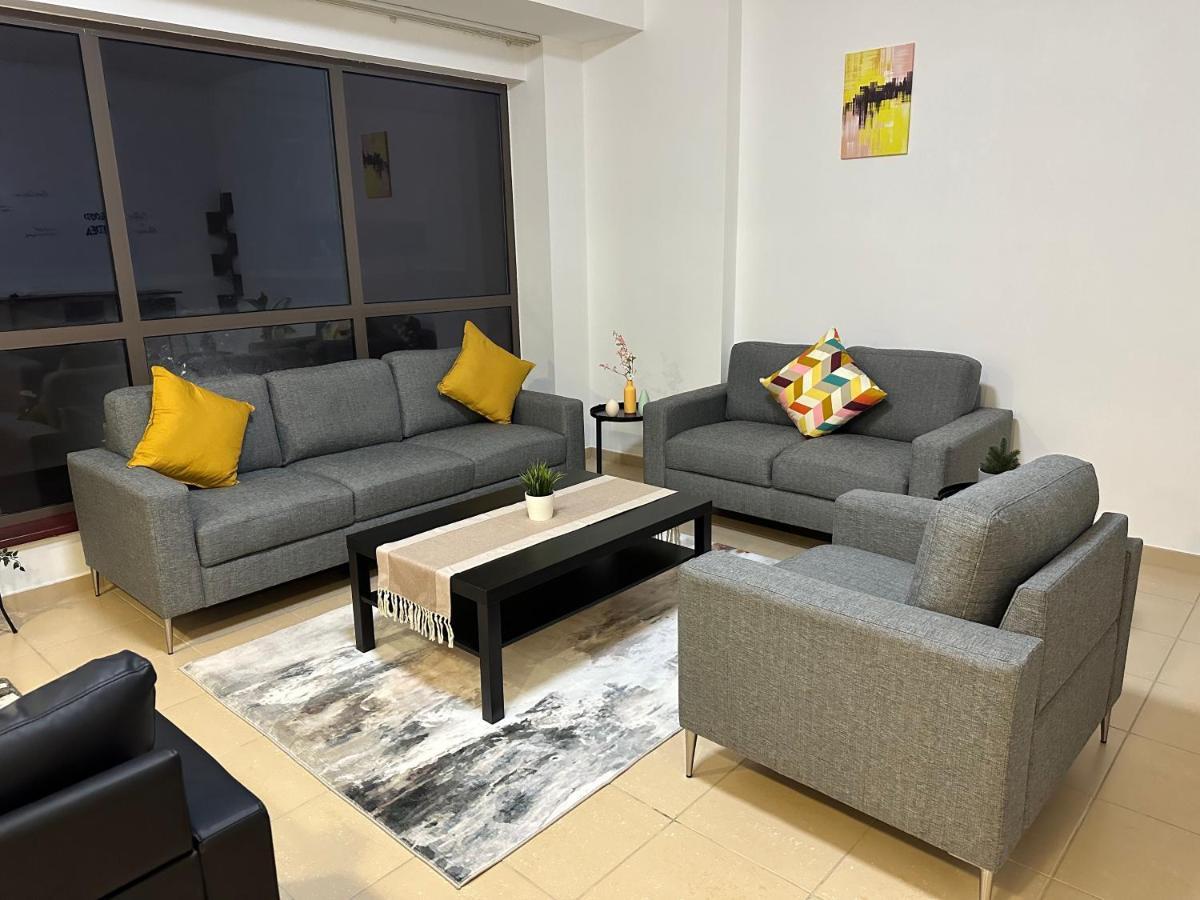 Moonlight Hostel Jbr - 2Min Walk To Jbr Beach - Gym - 2Min Metro Station - Poll Dubaj Exteriér fotografie