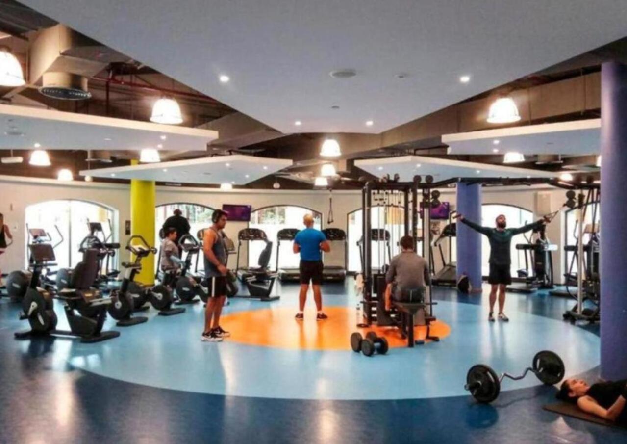 Moonlight Hostel Jbr - 2Min Walk To Jbr Beach - Gym - 2Min Metro Station - Poll Dubaj Exteriér fotografie