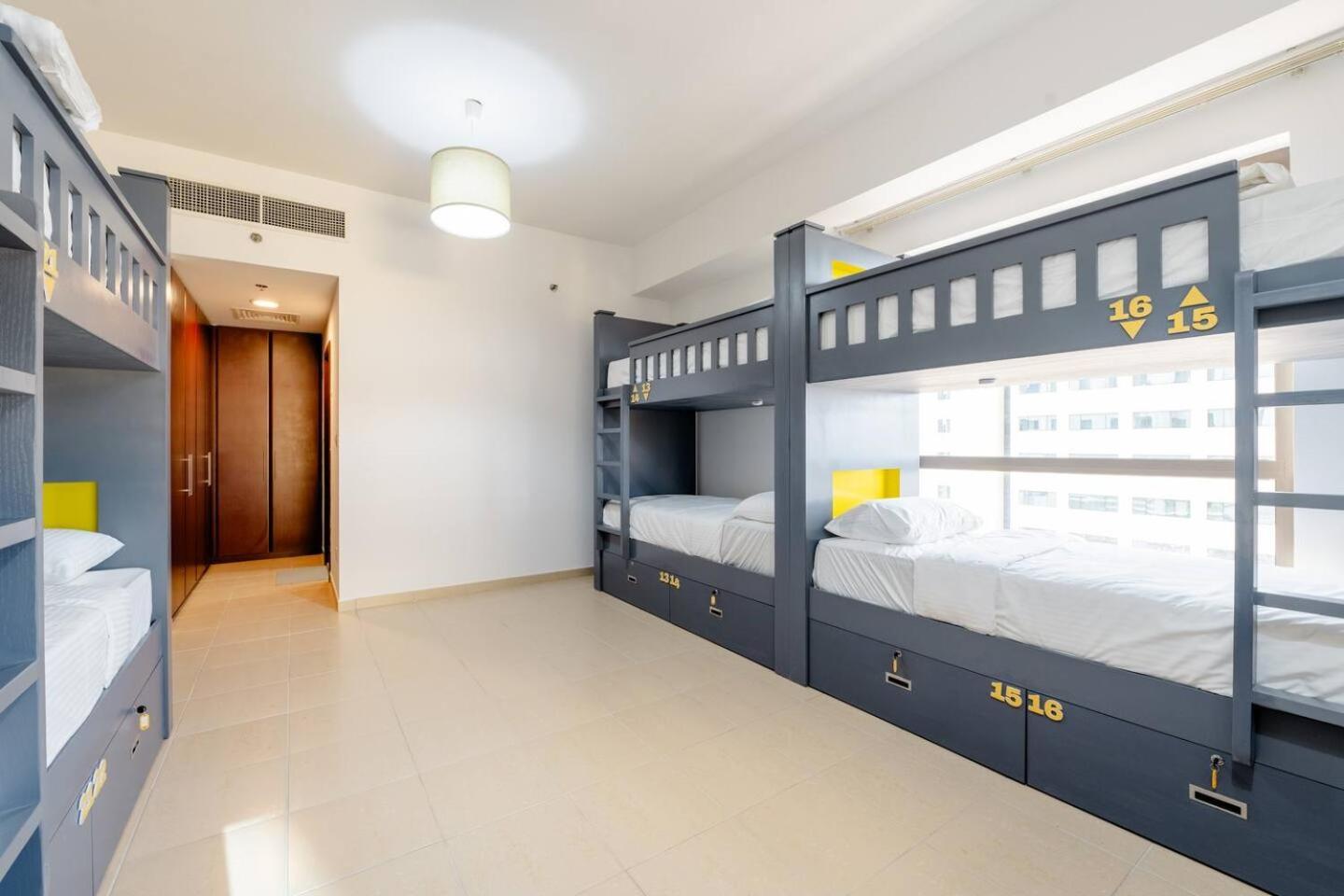 Moonlight Hostel Jbr - 2Min Walk To Jbr Beach - Gym - 2Min Metro Station - Poll Dubaj Exteriér fotografie